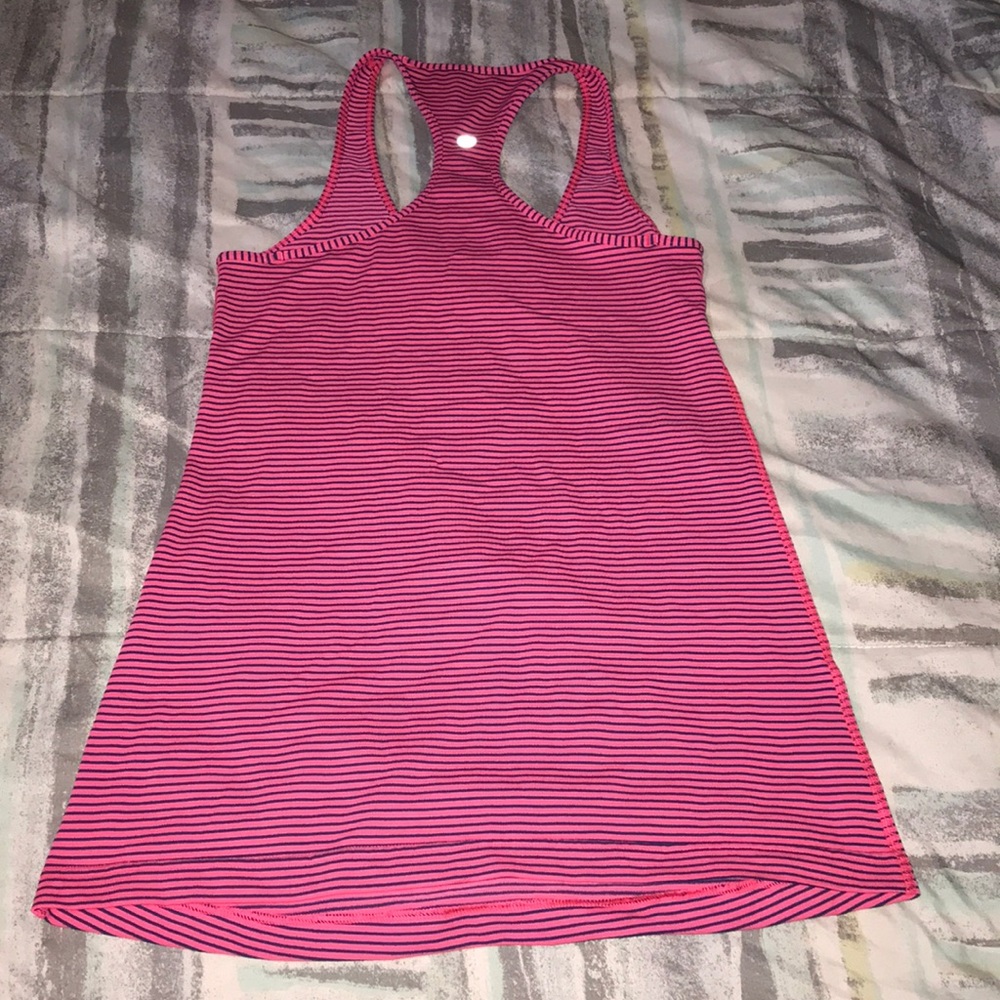 Lululemon racerback pink/black tank top